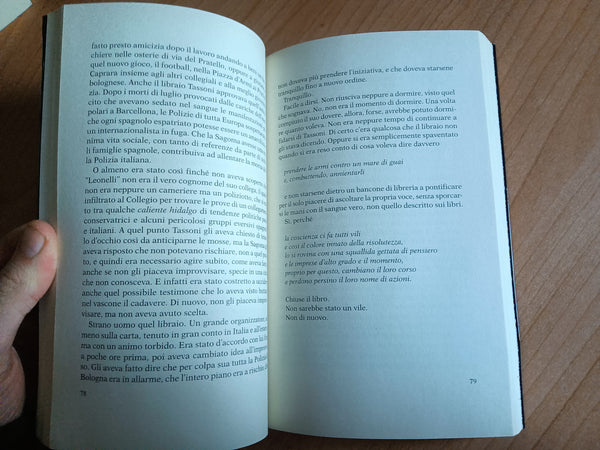 Un lampo nell’ombra | Sergio Rossi - Feltrinelli