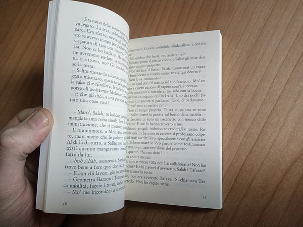 Vento in scatola | Malvaldi; Ghammouri - Sellerio