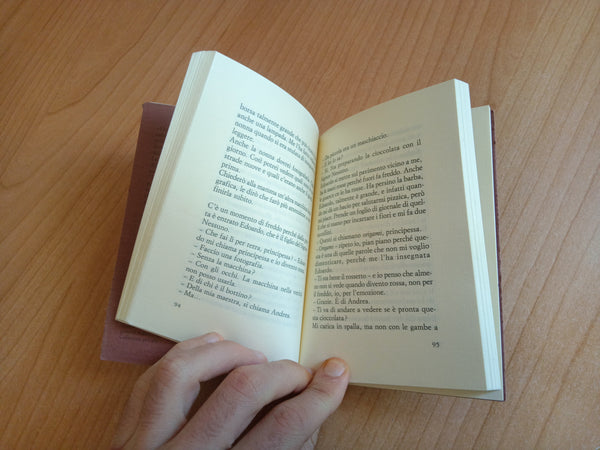 Tubì, tubì | Neige De Benedetti - Sellerio