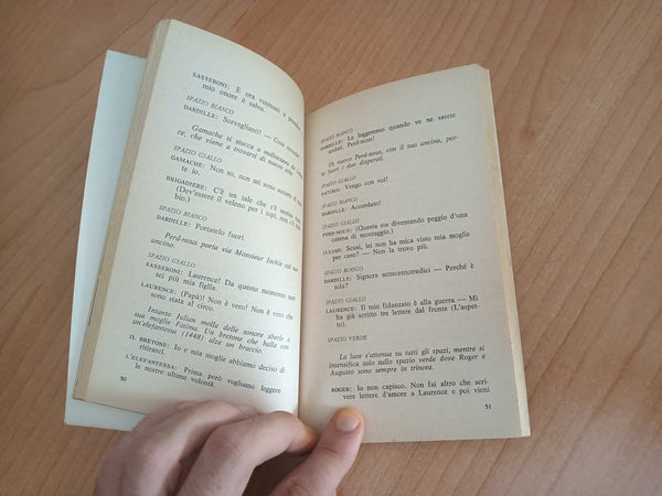 La vita immaginaria dello spazzino Augusto G. | Armand Gatti - Guanda