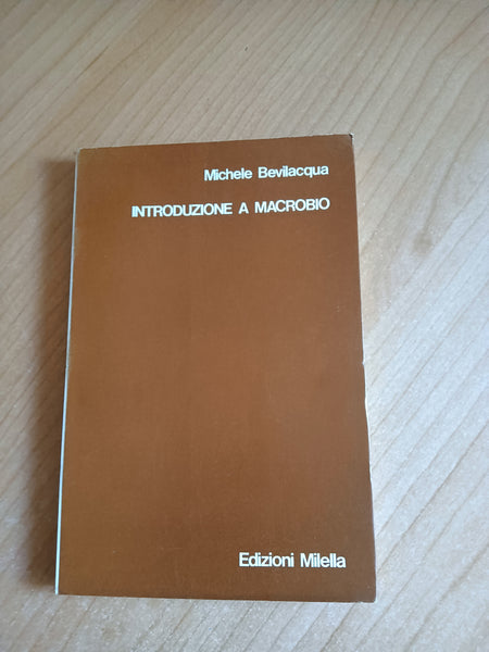 Introduzione a macrobio | Michele Bevilacqua