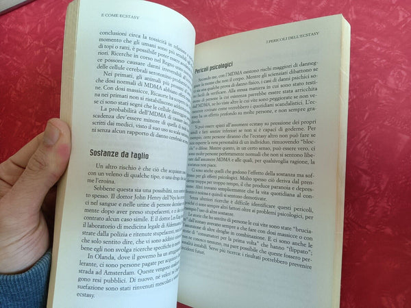 E come ecstasy | Nicholas Saunders - Feltrinelli