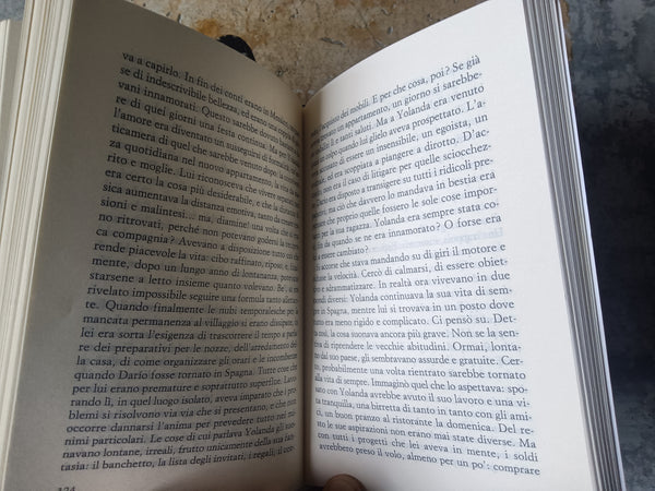 Giorni d’amore e inganno | Alicia Giménez Bartlett - Sellerio