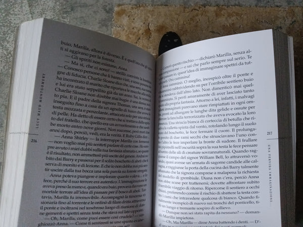 Anna dai Capelli Rossi | Lucy Maus Montgomery - Mondadori