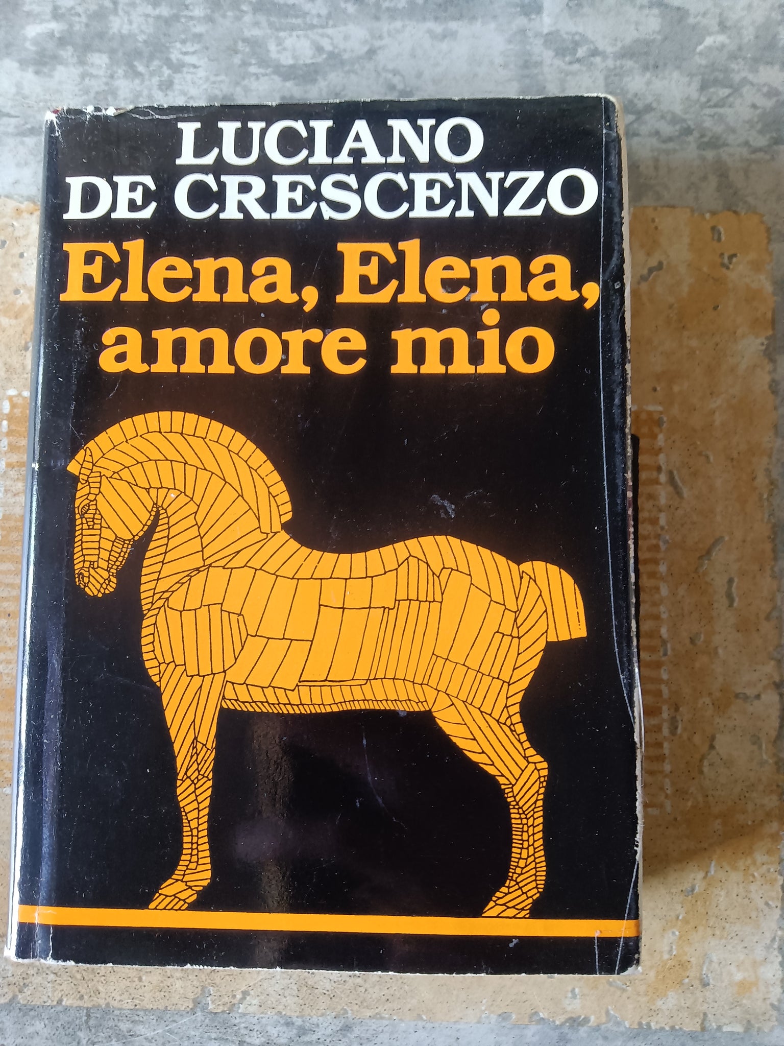 Elena, Elena, amore mio | Luciano De Crescenzo