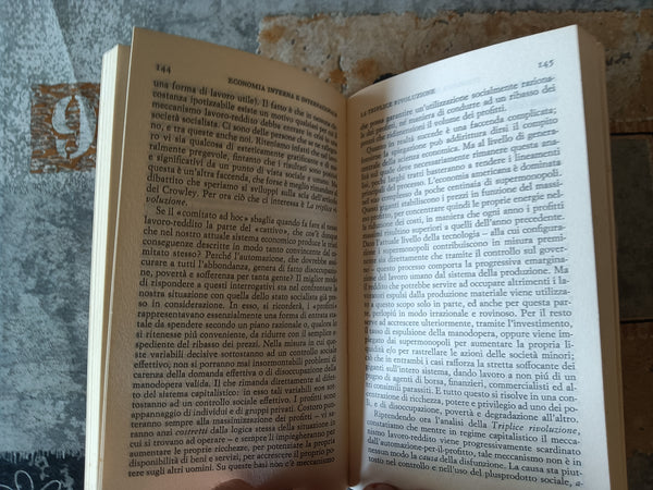 La controrivoluzione globale. La politica degli Stati Uniti dal 1963 al 1968 | Leo Huberman; Paul M. Sweezy - Einaudi