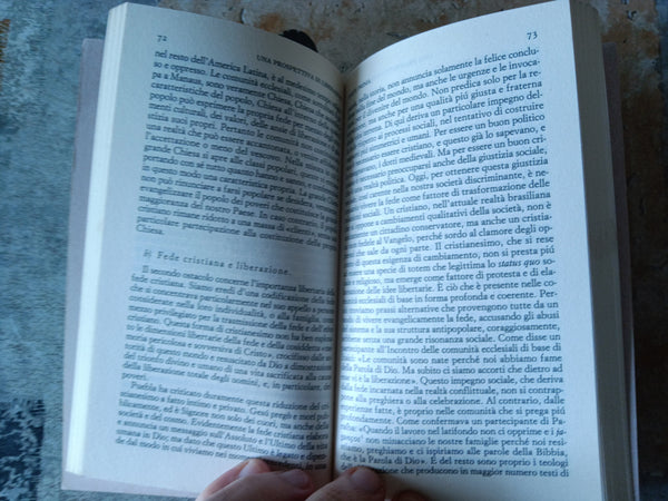 Una prospettiva di liberazione. La teologia, la Chiesa, i poveri | Leonardo Boff - Einaudi