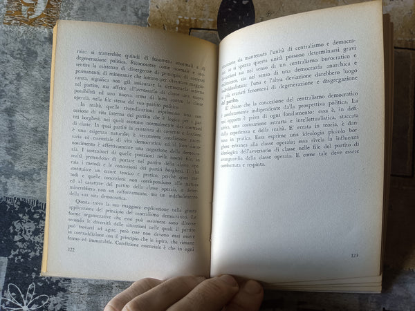 Ideologia e politica | Mauro Scoccimarro