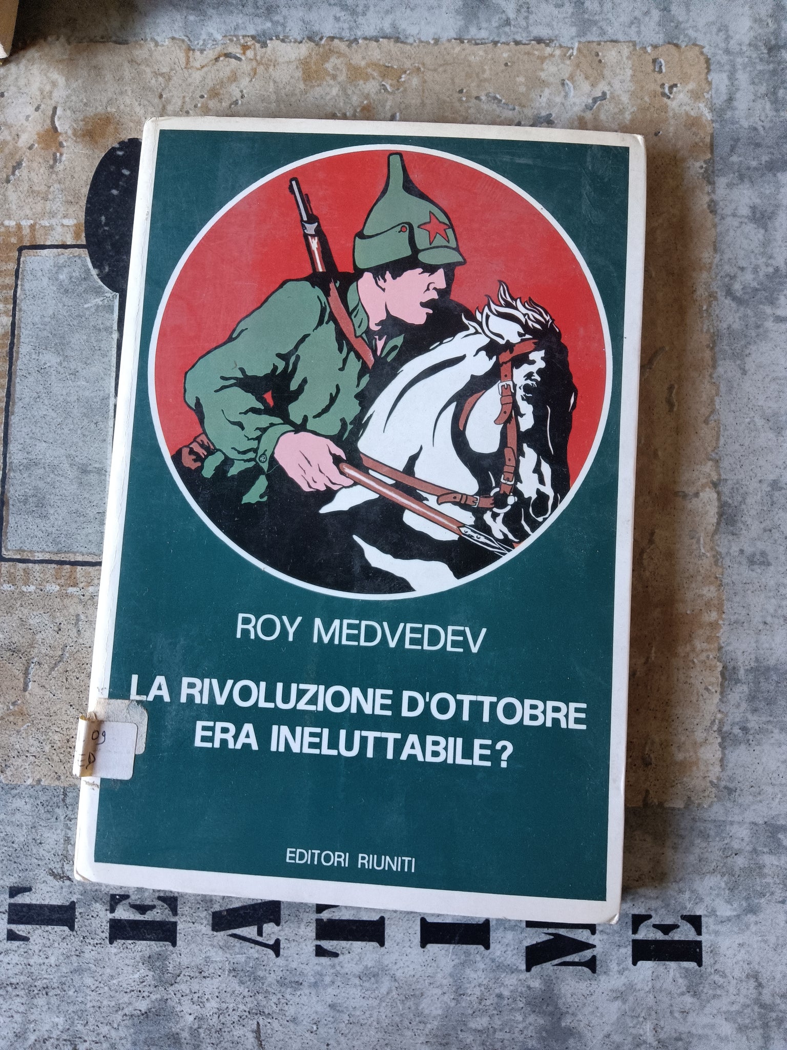 La rivoluzione d’ottobre era ineluttabile? | Roy A. Medvedev