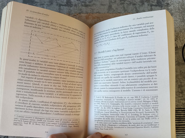Metodologia delle scienze sociali | Alessandro Bruschi - Mondadori