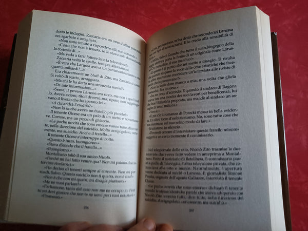 Un mese con Montalbano | Andrea Camilleri