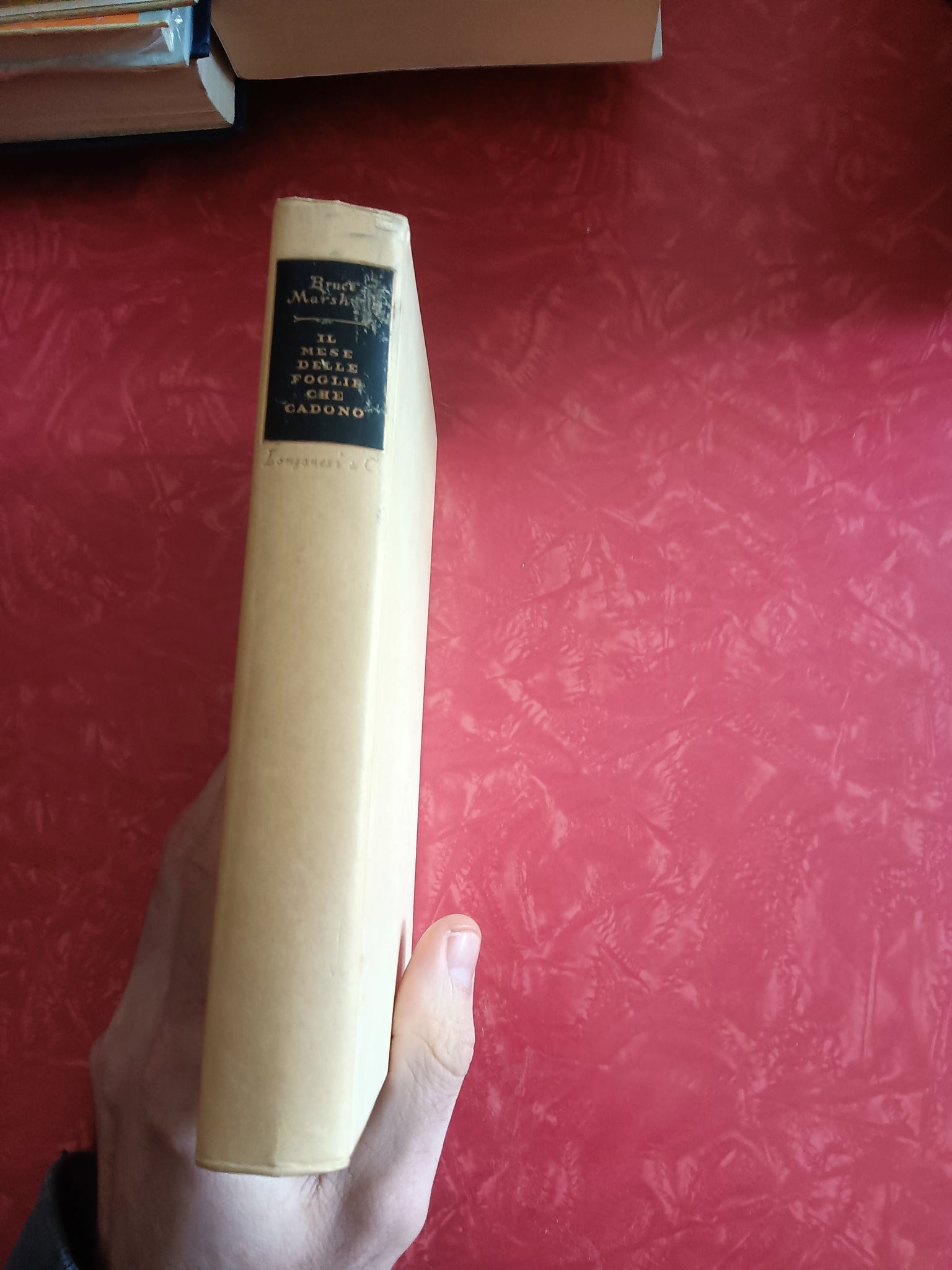 Il mese delle foglie che cadono | Bruce Marshall