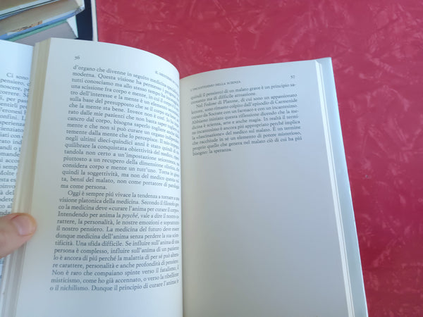Il mestiere di uomo | Umberto Veronesi - Einaudi