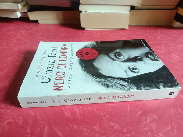 Nero di Londra. Venti storie di sangue, amore e mistero | Cinzia Tani - Mondadori