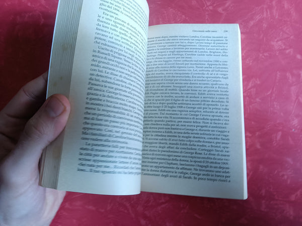 Nero di Londra. Venti storie di sangue, amore e mistero | Cinzia Tani - Mondadori