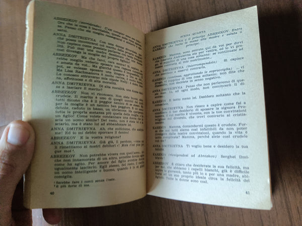 Il cadavere vivente | Tolstoi L.N. - Rizzoli