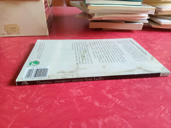 Donna, mistero senza fine bello | Aa.Vv
