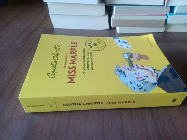 I grandi casi di Miss Marple. C’è un cadavere in biblioteca; Un delitto avrà luogo; Polvere negli occhi | Agatha Christie - Mondadori