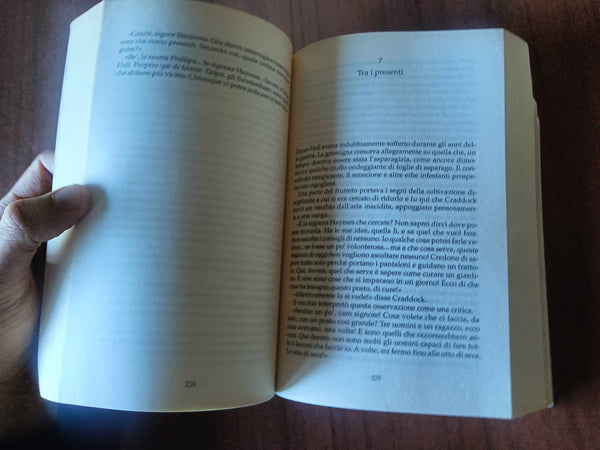 I grandi casi di Miss Marple. C’è un cadavere in biblioteca; Un delitto avrà luogo; Polvere negli occhi | Agatha Christie - Mondadori