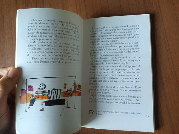 Gomito a gomito | Nicoletta Crenna - Einaudi