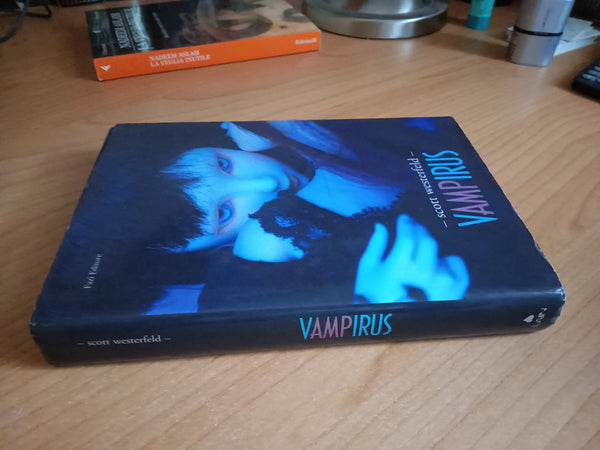 Vampirus | Scott Westerfeld - Fazi