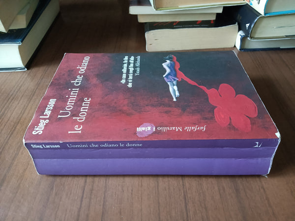 Uomini che odiano le donne | Stieg Larsson - Marsilio