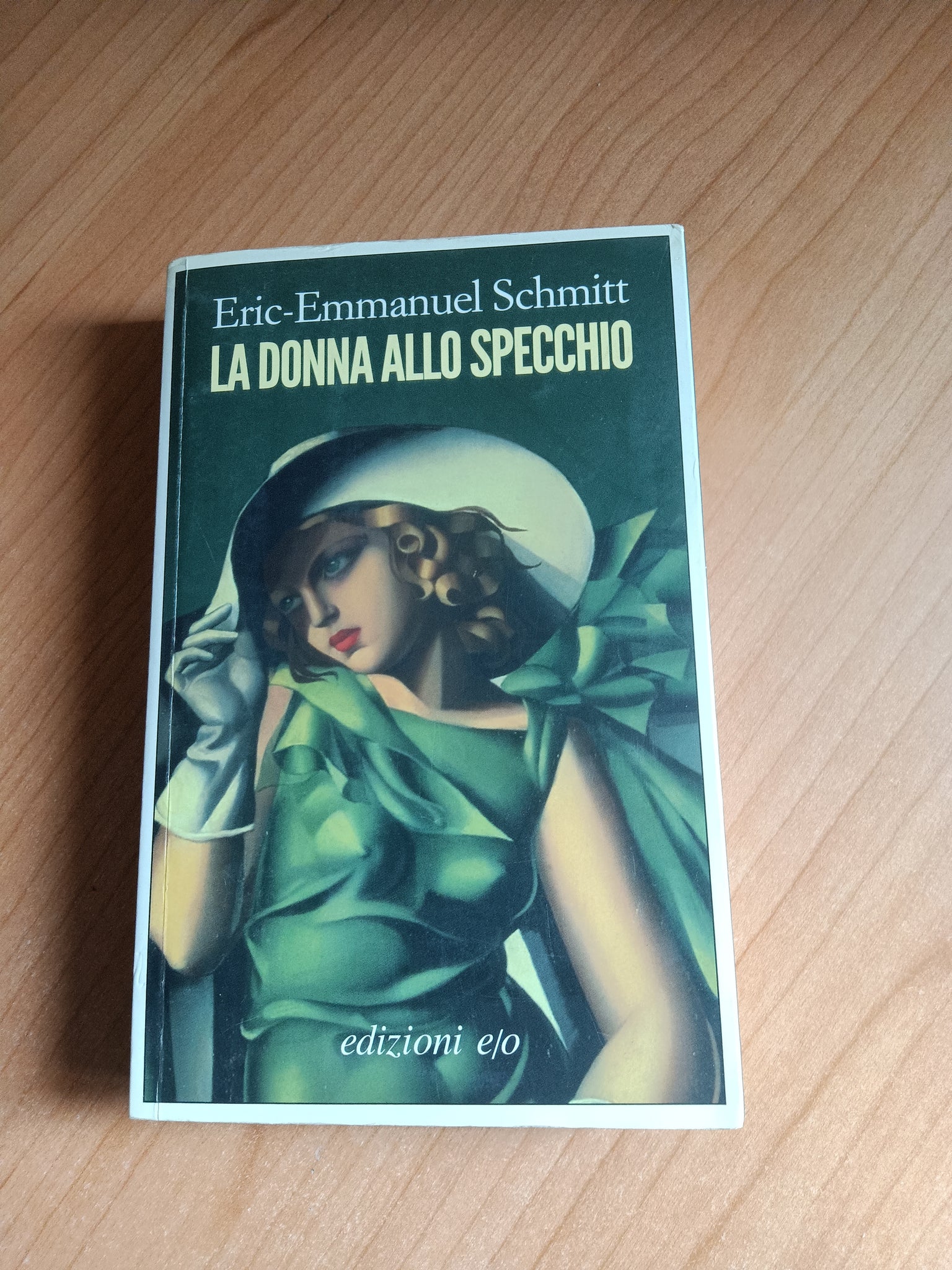 La donna allo specchio | Eric Emmanuel Schmitt - Edizioni e/o
