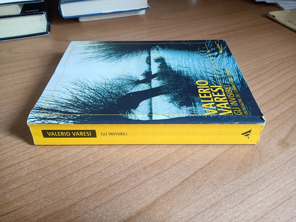 Gli invisibili | Valerio Varesi - Mondadori