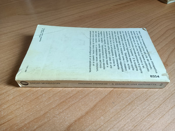 Il diario di una giovinetta. Con una lettera di Freud | Anonima viennese - Mondadori
