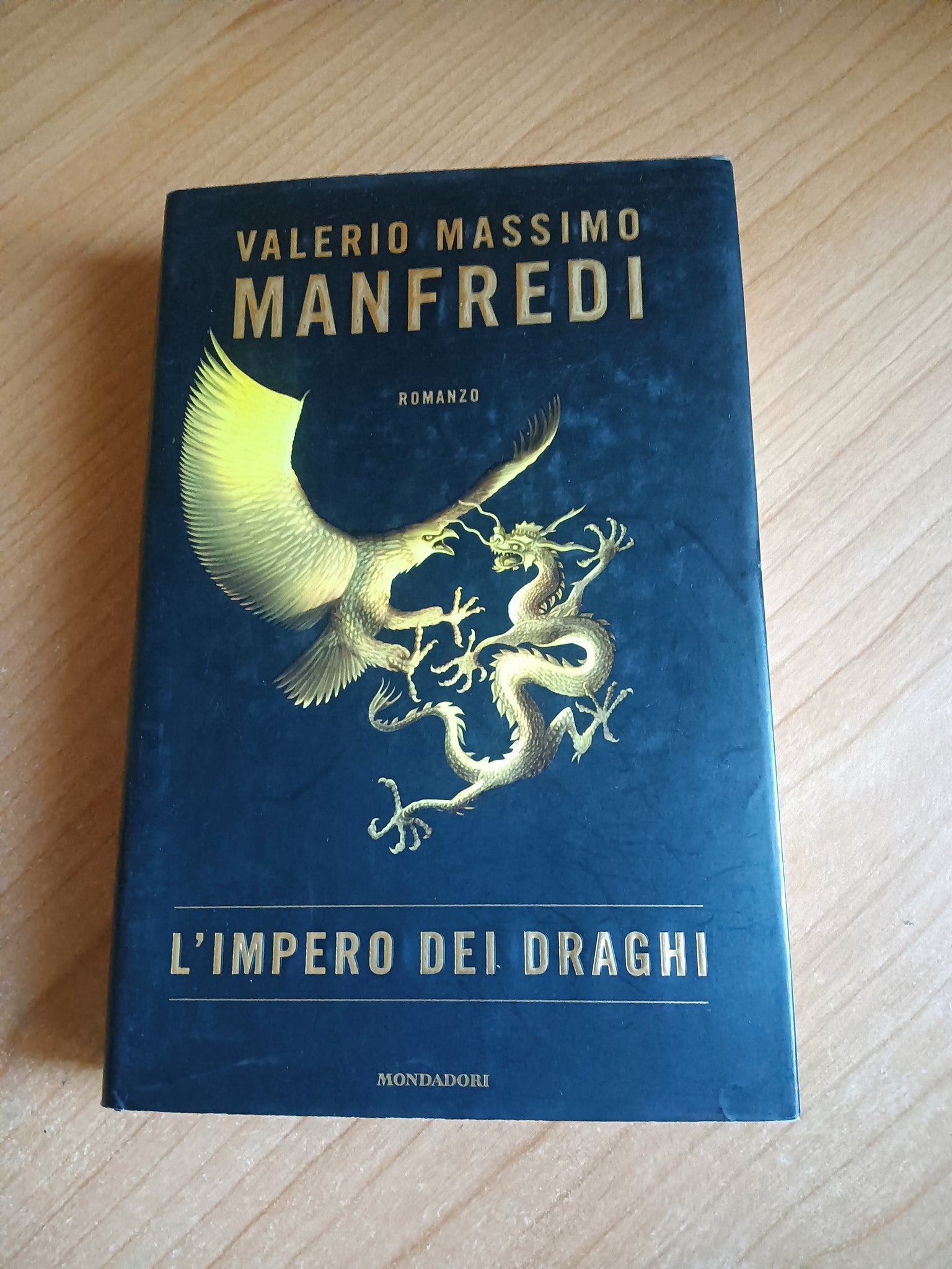 L’impero dei draghi | Valerio Manfredi - Mondadori