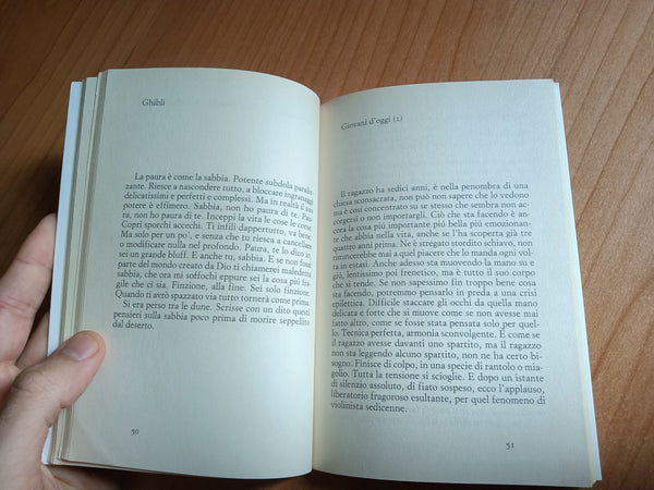 Fisica quantistica della vita quotidiana | Piergiorgio Paterlini - Einaudi