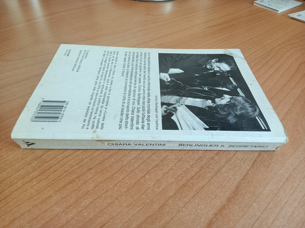 Berlinguer il segretario | Chiara Valentini - Mondadori