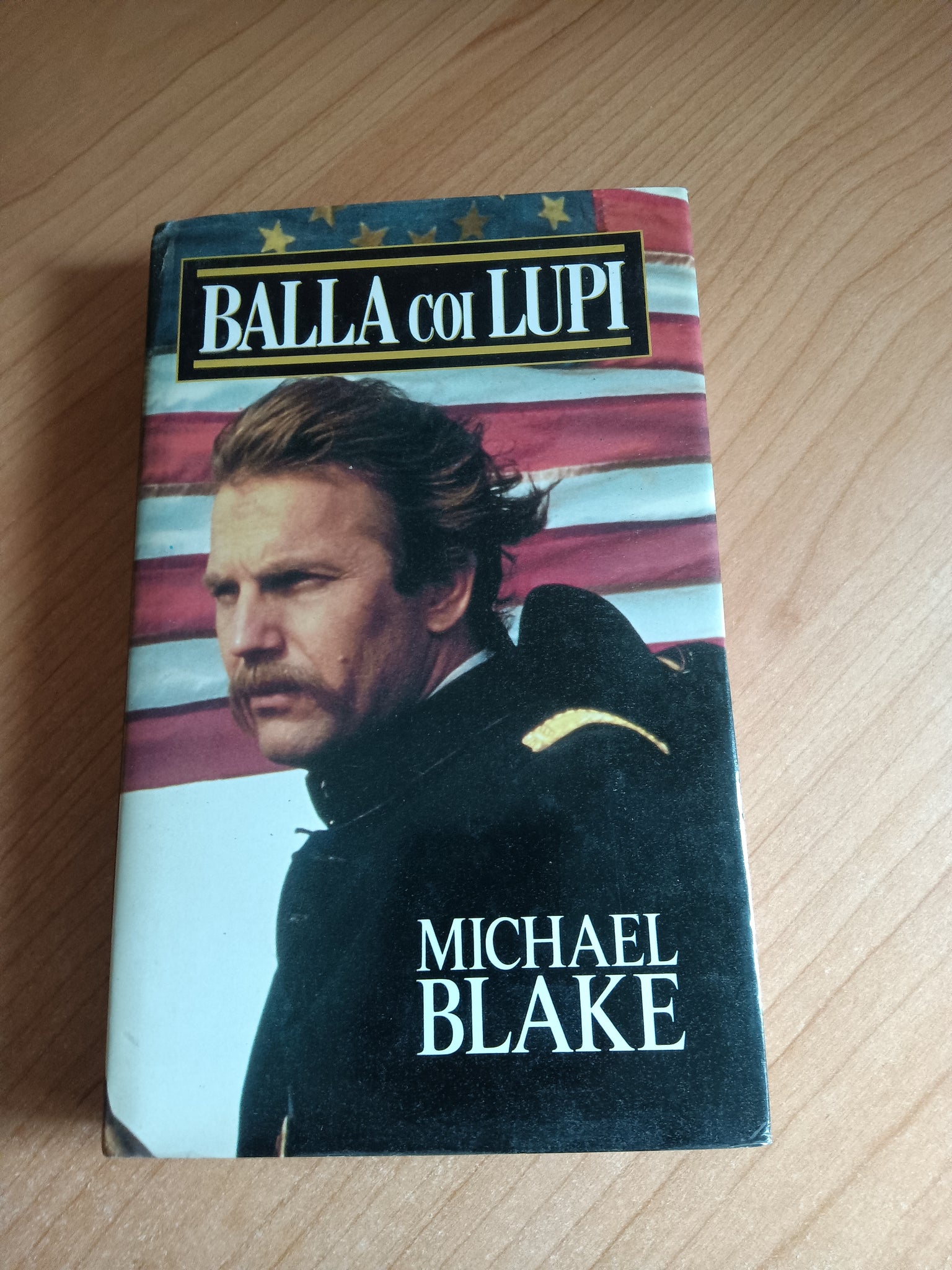 Balla coi lupi | Michael Blake
