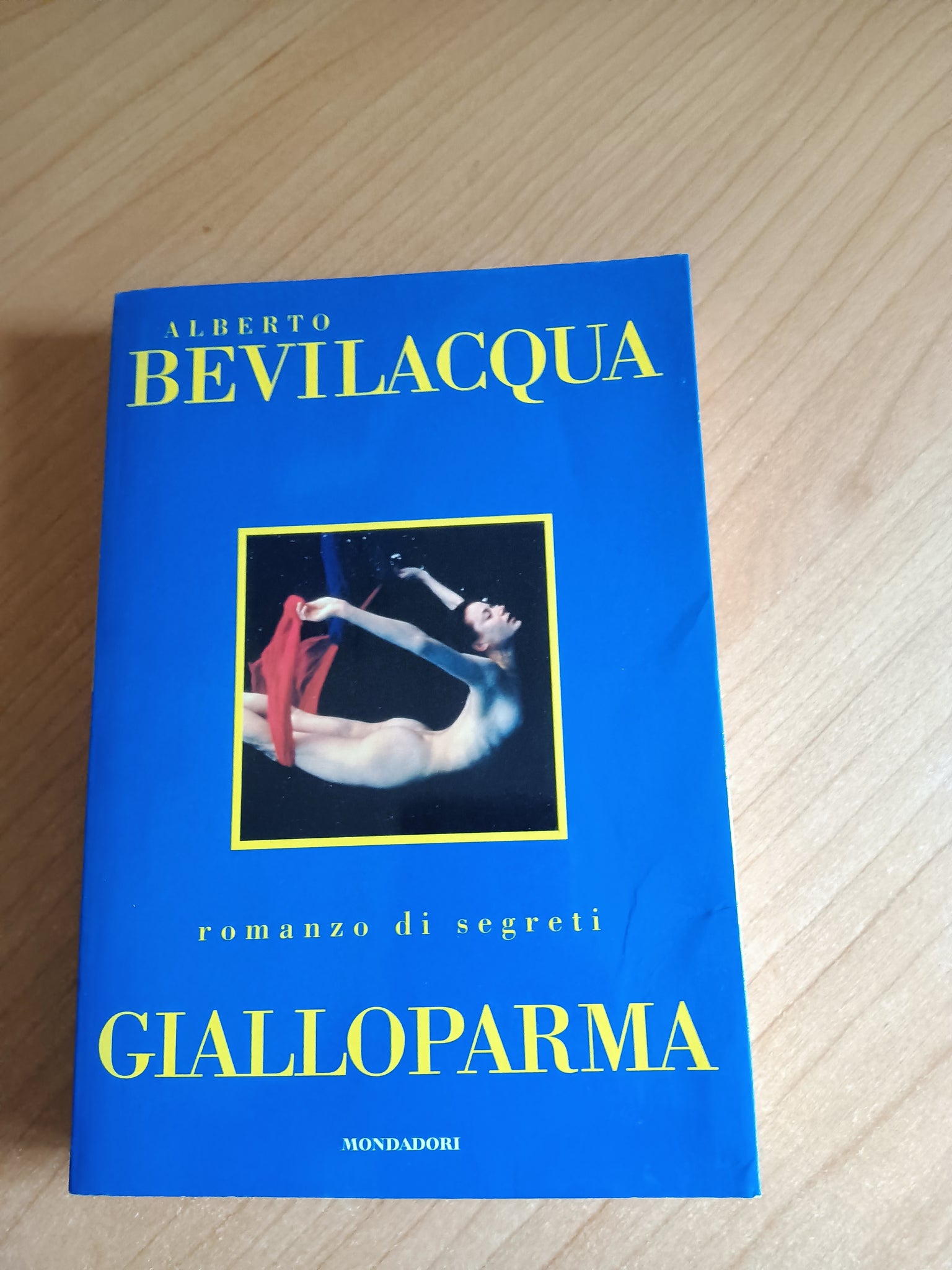 GialloParma | Alberto Bevilacqua - Mondadori