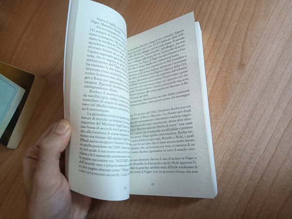 The Italian Letter. Come l’amministrazione Bush utilizzò una lettera falsa per promuovere la guerra in Iraq | P. Eisner, K. Royce