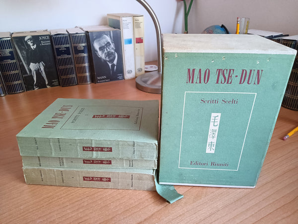 Scritti scelti Vol. 1, 2, 4 con cofanetto | Mao Tse Tung - Editori Riuniti