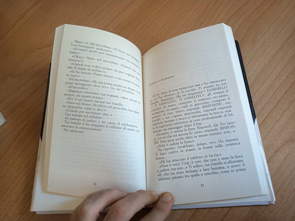 Non riattaccare | Alessandra Montrucchio - Marsilio