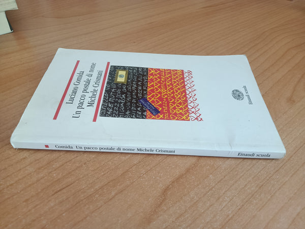 Un pacco postale di nome | Luciano Comida - Einaudi