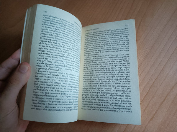 Memorie di Adriano | Marguerite Yourcenar - Einaudi