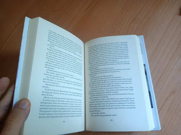 Sotto la nevicata | Caryl Phillips - Mondadori