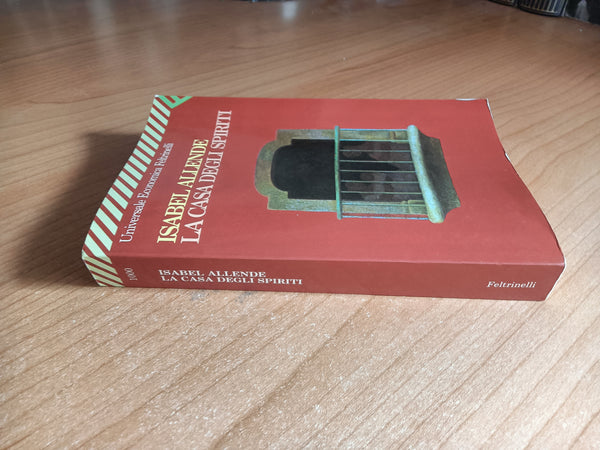 La casa degli spirito | Isabel Allende - Feltrinelli