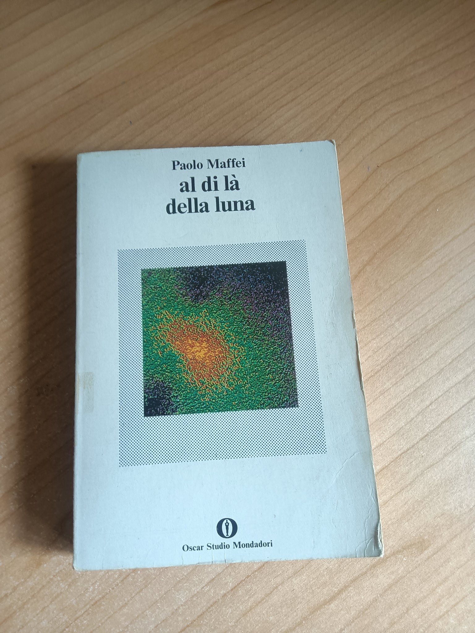Al di là della luna | Paolo Maffei - Mondadori