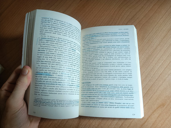Al di là della luna | Paolo Maffei - Mondadori