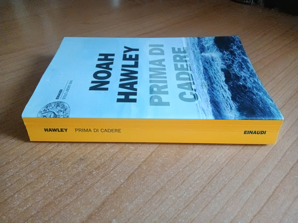 Prima di cadere | Noah Hawley - Einaudi