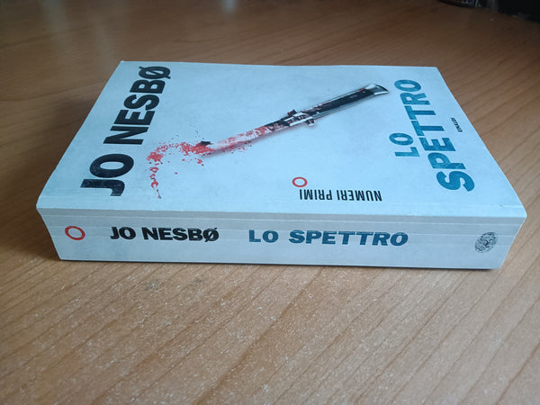 Lo spettro | Jo Nesbo - Einaudi