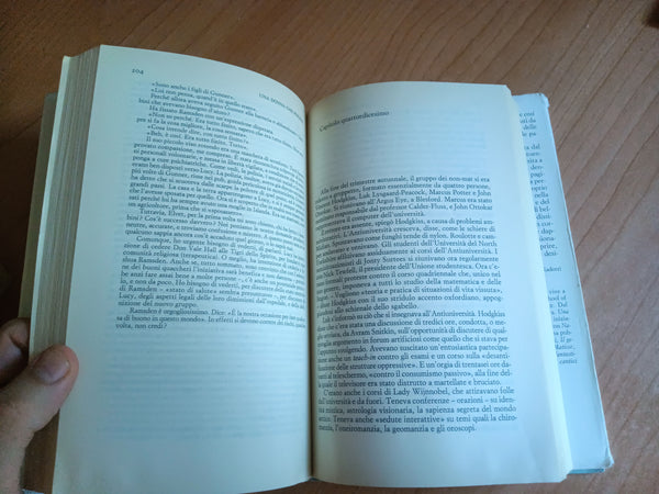 Una donna che fischia | Byatt A. S. - Einaudi