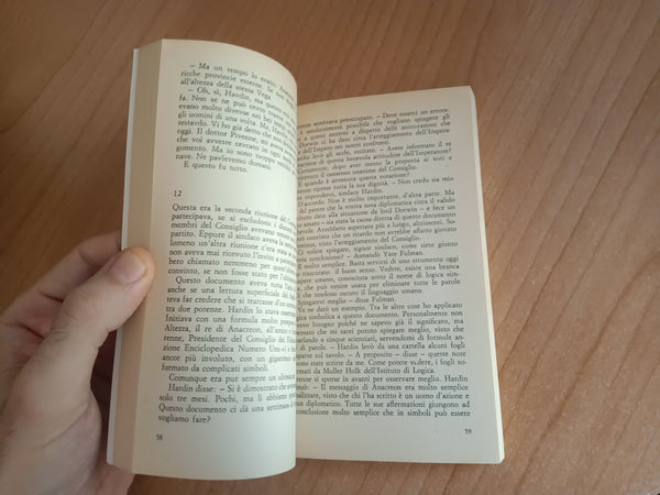 Cronache della Galassia | Asimov Isaac - Mondadori