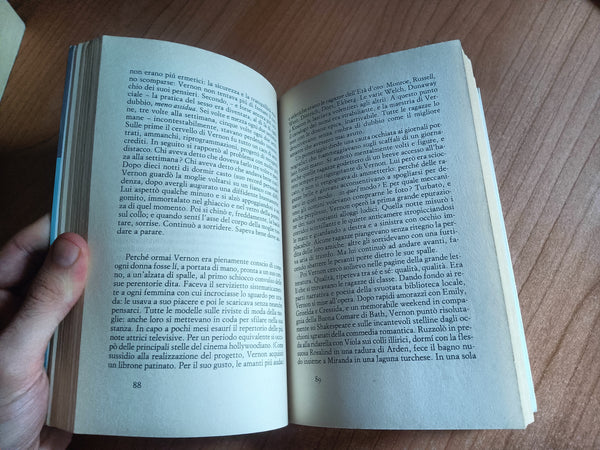 Cattive acque | Martin Amis - Einaudi