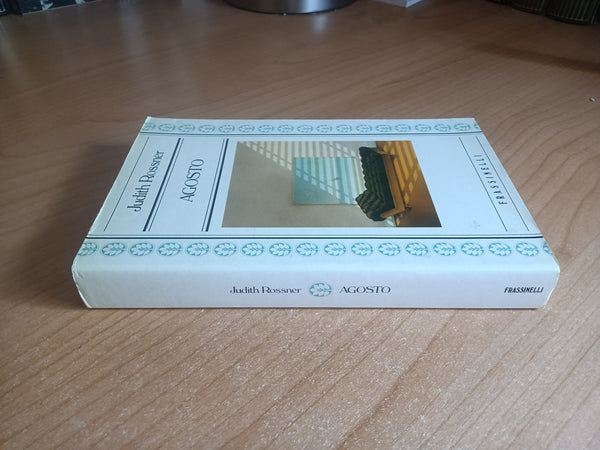 Agosto | Judith Rossner