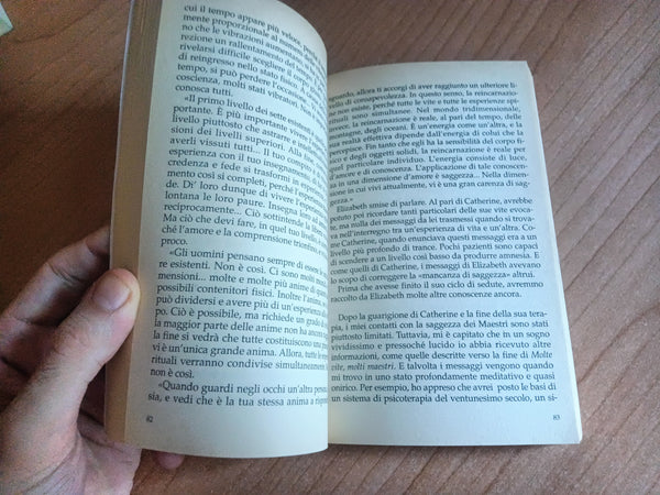 Molte vite, un solo amore | Brian Weiss - Mondadori